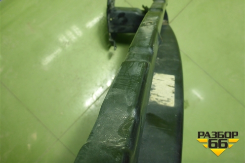 Усилитель переднего бампера (1Z0807111) для Skoda Octavia (А5) с 2004-2013г (Октавия)