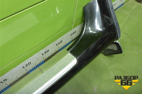 Накладка на порог наружная левая (768513833R) для Nissan Terrano с 2014г (Терано)