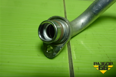 Трубка кондиционера (924800470R) для Nissan Terrano с 2014г (Терано)