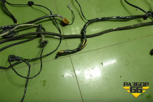 Проводка салонная (241635720R) для Nissan Terrano с 2014г (Терано)