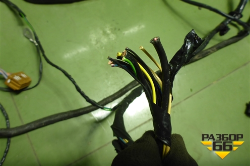 Проводка салонная (241635720R) для Nissan Terrano с 2014г (Терано)