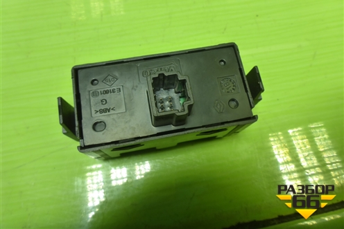 Кнопка аварийной сигнализации для Nissan Terrano с 2014г (Терано)