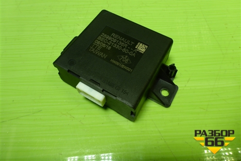 Блок управления парктроником (259909136R) для Nissan Terrano с 2014г (Терано)