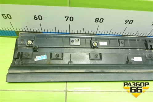 Накладка двери передней левой (8889688739) для Geely Monjaro с 2021г (Монджаро)