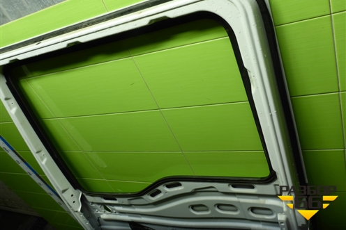 Дверь правая для Sitrak C7H (С7Н)