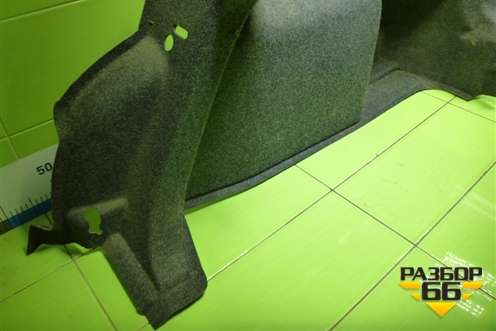 Обшивка багажника правая для Volkswagen Polo (седан) с 2010г (Поло)