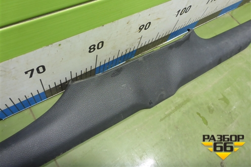 Накладка порога внутренняя правая (6RU853372B) для Volkswagen Polo (седан) с 2010г (Поло)