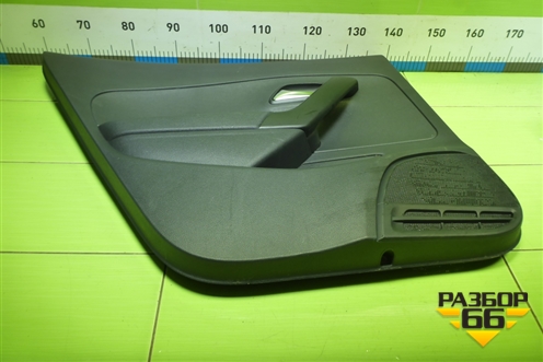 Обшивка двери задней левой под электрику (6RU867211) для Volkswagen Polo (седан) с 2010г (Поло)