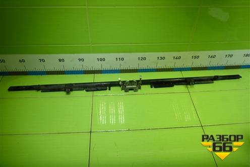 Кронштейн замка капота  (AZ16D493000009) для Sitrak C7H (С7Н)