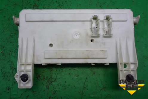 Блок предохранителей салонный для Ford Focus 2 с 2008-2011г (Фокус)