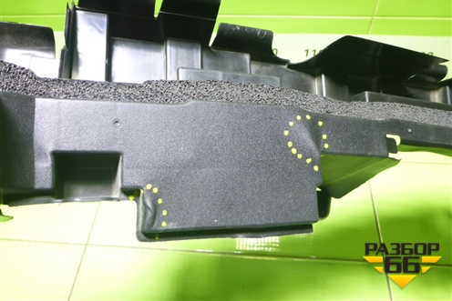 Дефлектор радиатора правый (1659325220) для Lexus RX 350 с 2022г (РХ)