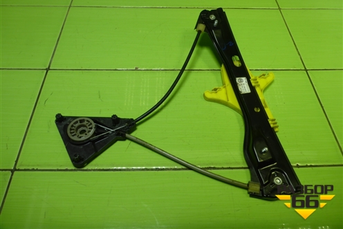 Стеклоподъёмник электрический задний правый (без моторчика) (6RU839462E) для Volkswagen Polo (седан) с 2010г (Поло)