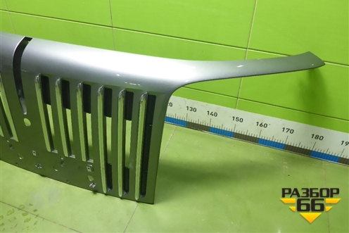 Решетка радиатора (под камеру) (8401551QR11) для Hongqi E-HS9 с 2020г