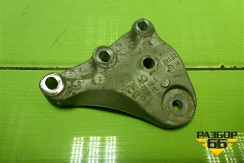 Кронштейн двигателя правый (6R0199185A) для Volkswagen Polo (седан) с 2010г (Поло)