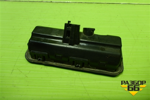Кнопка открывания багажника (наружняя) (6V0827566) для Volkswagen Polo (седан) с 2010г (Поло)