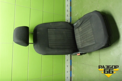 Сиденья комплект (без обогрева) для Volkswagen Polo (седан) с 2010г (Поло)