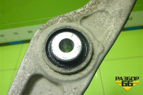 Рычаг передний правый нижний (8K0407156C) для Audi Q5 c 2008-2017г (Ку 5)