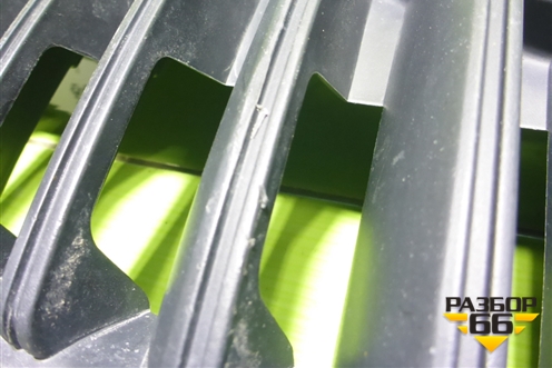 Решетка радиатора (после 2010г) (5J0853668) для Skoda Fabia с 2007-2014г (Фабия)