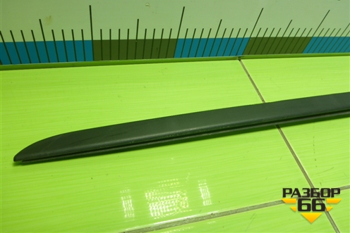 Молдинг лобового стекла левый (51317350609) для BMW X1 F48 с 2014г (Х1 Ф48)