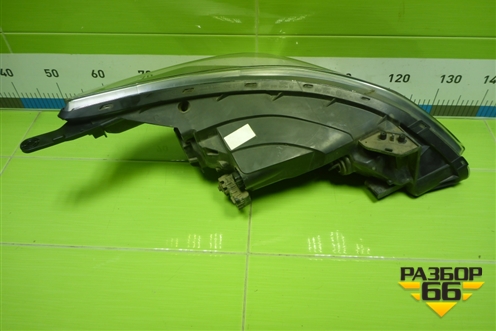 Фара левая (после 2014г галоген) (921014L700) для Hyundai Solaris с 2010-2016г (Солярис)