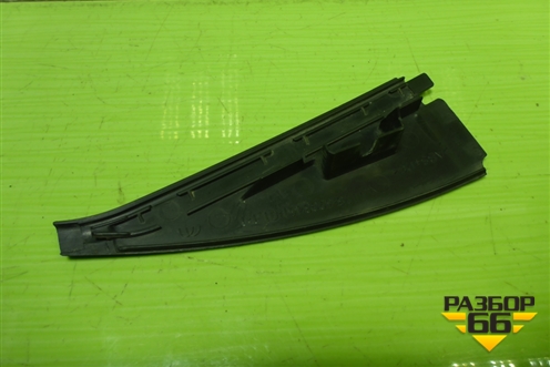 Накладка двери задней левой уголок (11186203451) для VAZ Granta/Гранта