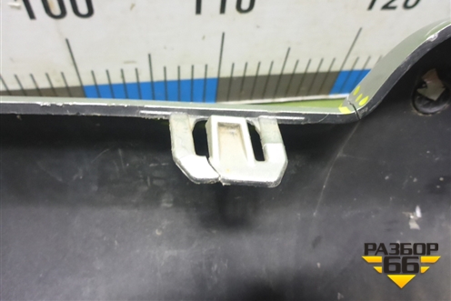 Накладка заднего бампера (после 2015г под парктроник) (850706023R) для Renault Duster I с 2010-2021г (Дастер)