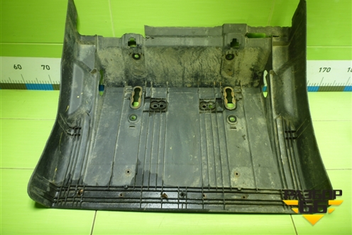 Крыло заднее задняя часть для Volvo TRUCK FM с 2001-2013г (ФМ)