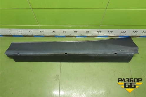 Накладка двери передней правой (7155092DRS0000) для GAC GS8 с 2021-2025г (ГС8)