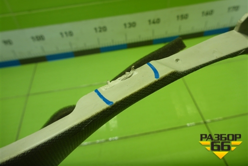 Обшивка стойки лобового стекла правая (BM51A03198AGW) для Ford Focus 3 с 2011г (Фокус)