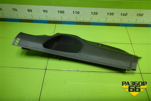 Обшивка стойки задняя нижняя левая (хетчбэк) (BM51A31017) для Ford Focus 3 с 2011г (Фокус)