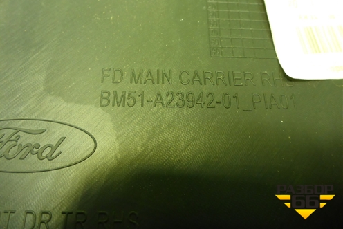 Обшивка двери передней правой под электрику (BM51A2394201) для Ford Focus 3 с 2011г (Фокус)