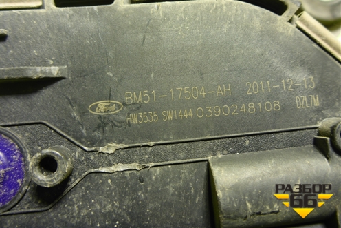 Моторчик стеклоочистителя передний левый (BM5117504AH) для Ford Focus 3 с 2011г (Фокус)