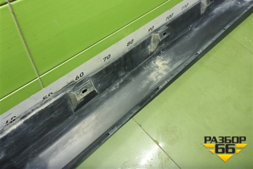 Накладка на порог наружная левая (BM51A10155A) для Ford Focus 3 с 2011г (Фокус)