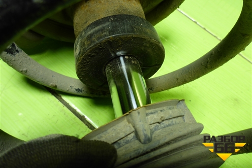 Амортизатор передний левый (дубликат) для Ford Focus 3 с 2011г (Фокус)