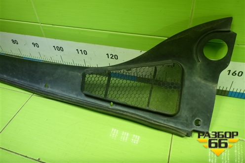 Решетка стеклоочистителей (BM51A02216AE) для Ford Focus 3 с 2011г (Фокус)