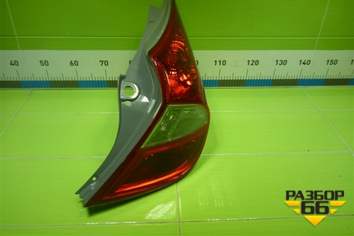 Фонарь задний правый (хэтчбек) (924021R200) для Hyundai Solaris с 2010-2016г (Солярис)