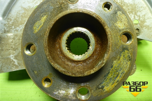 Кулак поворотный передний правый для Dacia Sandero с 2020-2022г (Сандеро)