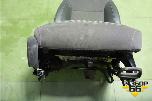 Сиденья комплект (AIR BAG, подогрев) для Opel Insignia с 2008-2017г (Инсигниа)