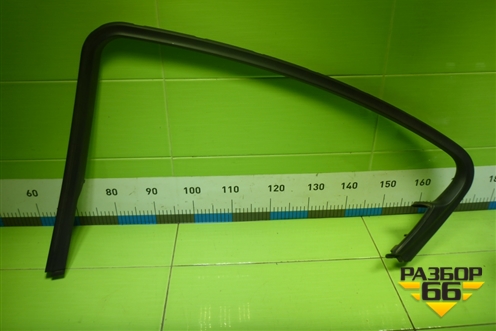 Накладка двери задней правой (на рамку) (013256876) для Opel Insignia с 2008-2017г (Инсигниа)