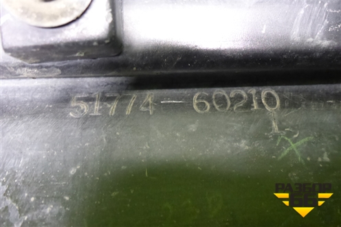 Накладка на порог наружная левая на подножку (5177460210) для Lexus GX-460 с 2009г (ГХ)