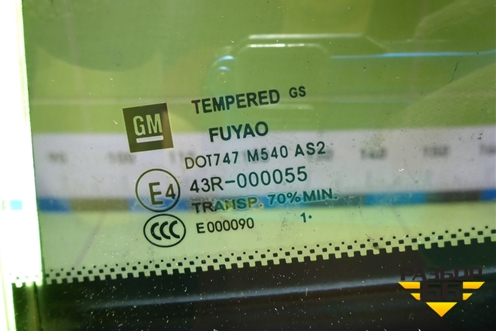Стекло двери задней левой форточка для Opel Insignia с 2008-2017г (Инсигниа)