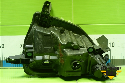 Фара противотуманная левая (8315A031) для Mitsubishi Eclipse Cross с 2017г (Эклипс Кросс)