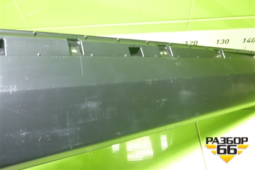 Накладка двери передней правой (8889688743) для Geely Monjaro с 2021г (Монджаро)