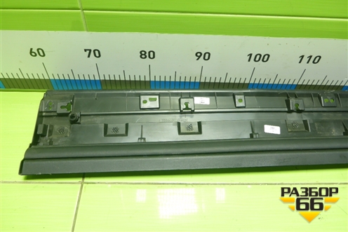 Накладка двери передней левой (8889688739) для Geely Monjaro с 2021г (Монджаро)