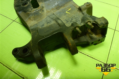 Кронштейн переднего бампера левый  (1846826) для Scania 4 Series с 1995-2005г