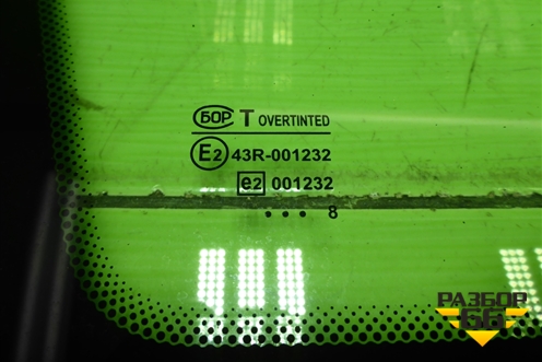 Стекло глухое левое (универсал) для VAZ Kalina/Калина