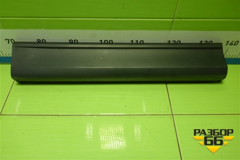 Накладка двери задней правой (KD5H51RC1) для Mazda CX 5 с 2017г (СХ5)