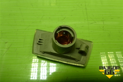 Повторитель на крыло (13252455) для Opel Insignia с 2008-2017г (Инсигниа)