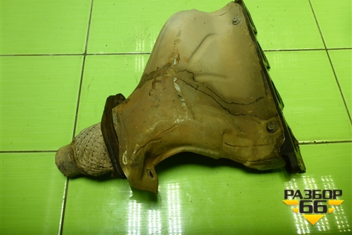 Коллектор выпускной (K4M) для Renault Megane 2 с 2002-2009г (Меган)