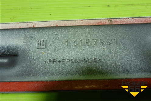 Накладка двери задней правой (13187991) для Opel Corsa D с 2006-2014г (Корса Д)